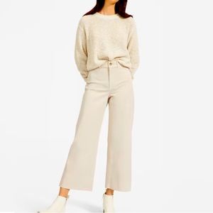 Everlane The Lightweight Wide-Leg Crop Chino in Sand